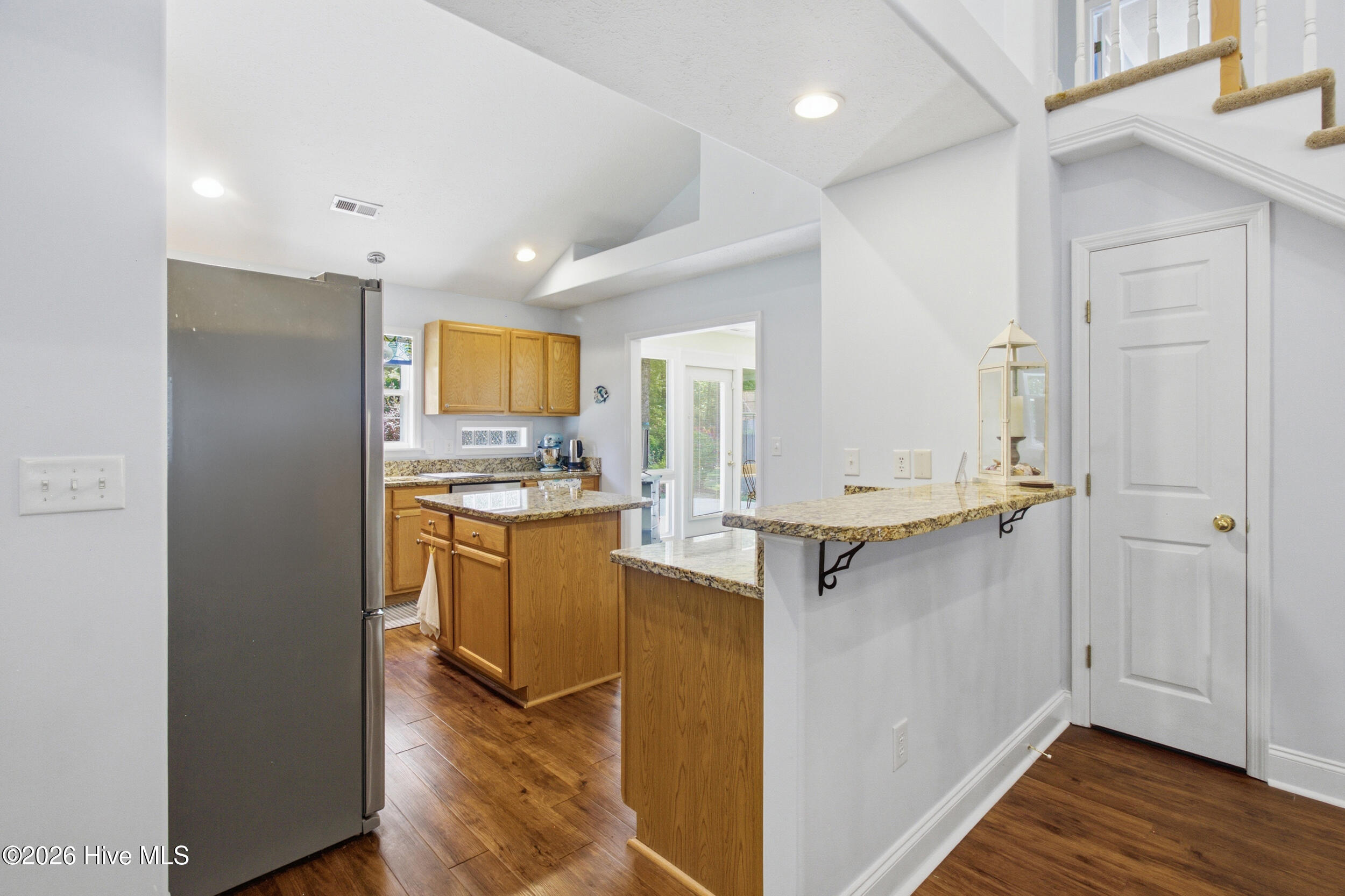 409 Neuchatel Road New Bern, NC 28562 - Photo 10 of 40