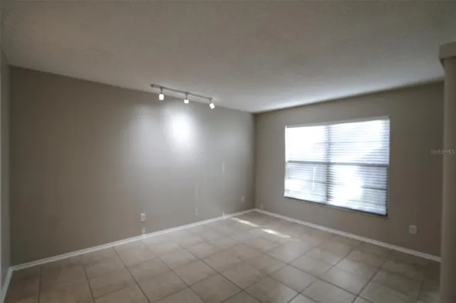 $1,495 | 4957 Puritan Circle, Unit 403, Tampa, FL 33617