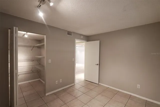 $1,495 | 4957 Puritan Circle, Unit 403, Tampa, FL 33617