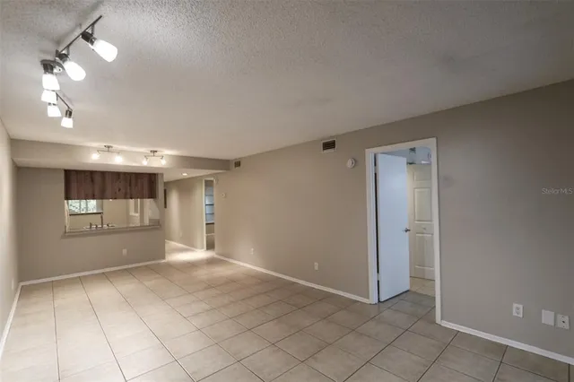 $1,495 | 4957 Puritan Circle, Unit 403, Tampa, FL 33617