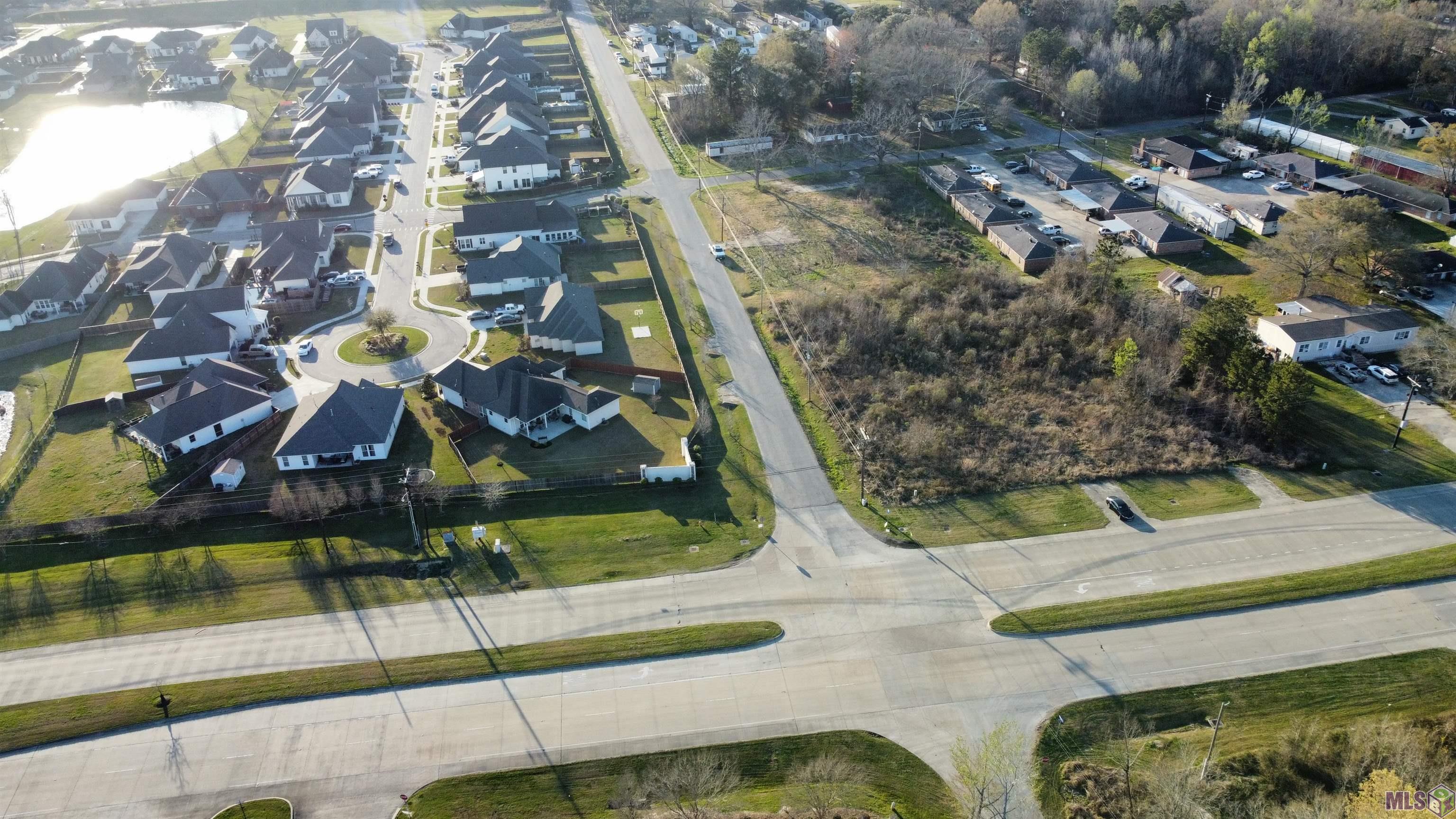 14321 Sparkle Drive Baton Rouge, LA 70818 - Photo 1 of 7