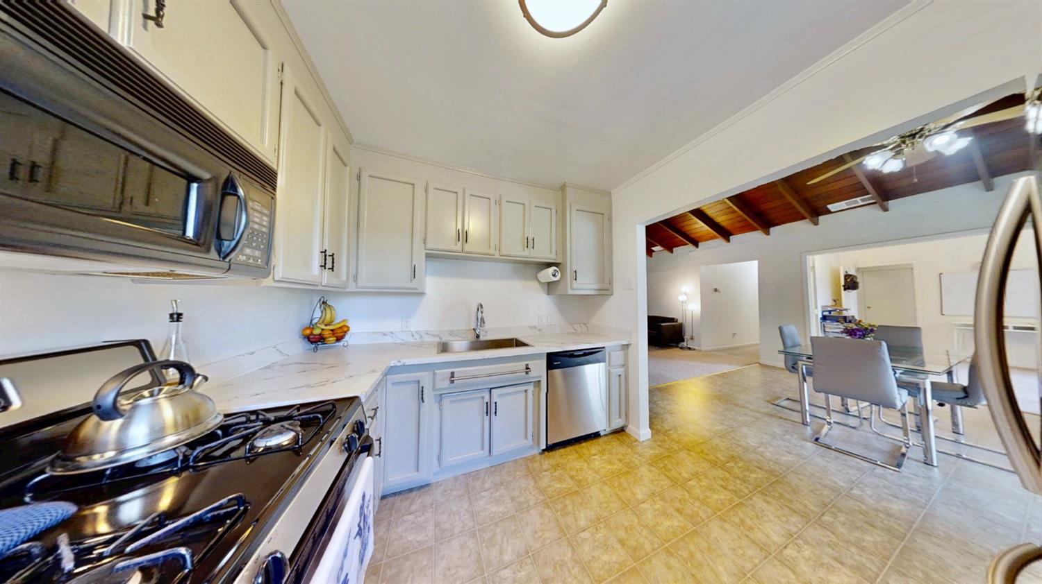475 South Barrett Road, Unit A Yuba City, CA 95991 - Photo 35 of 93