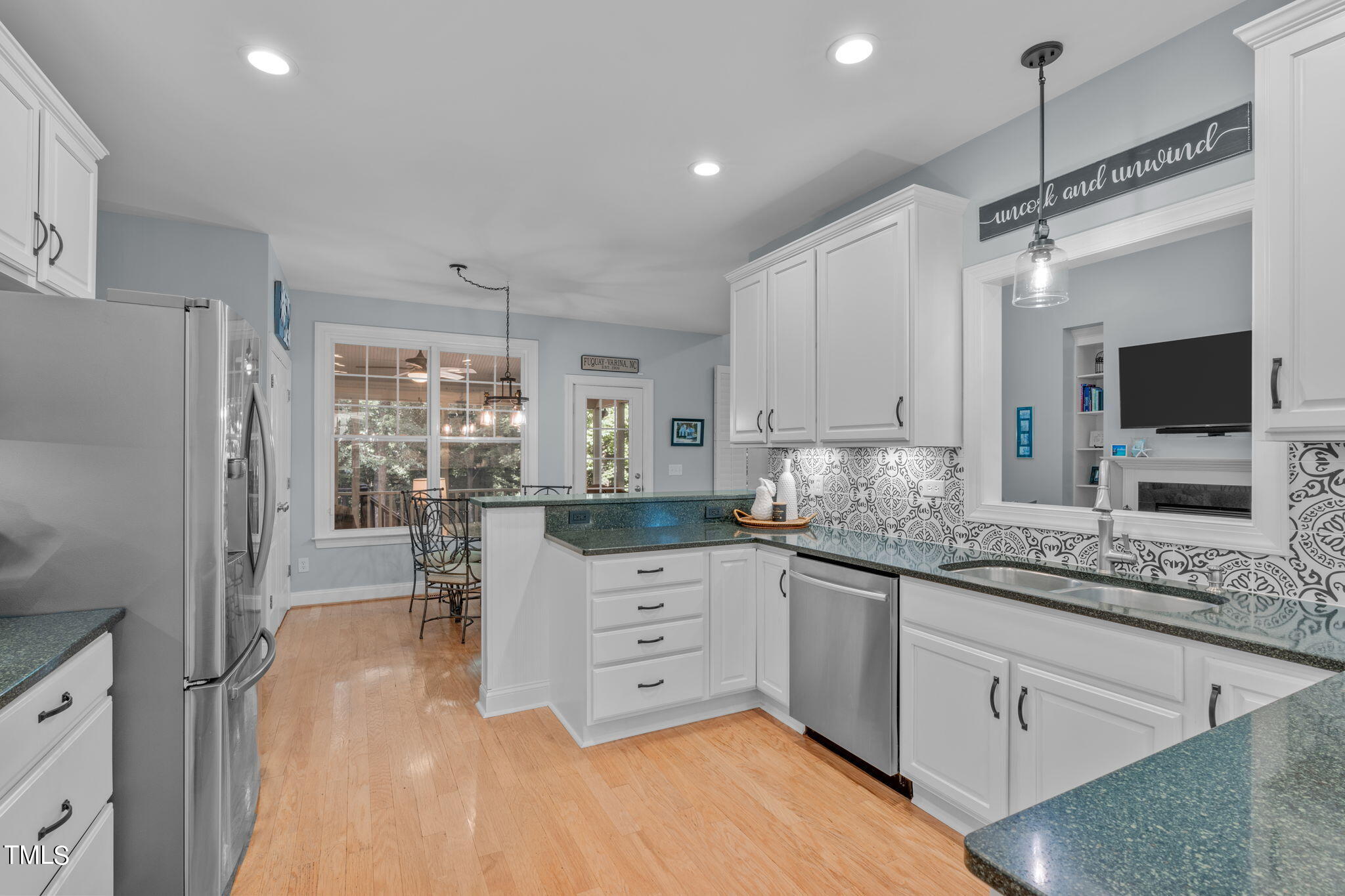 7408 Duncans Ridge Way Fuquay-Varina, NC 27526 - Photo 22 of 71 Kitchen