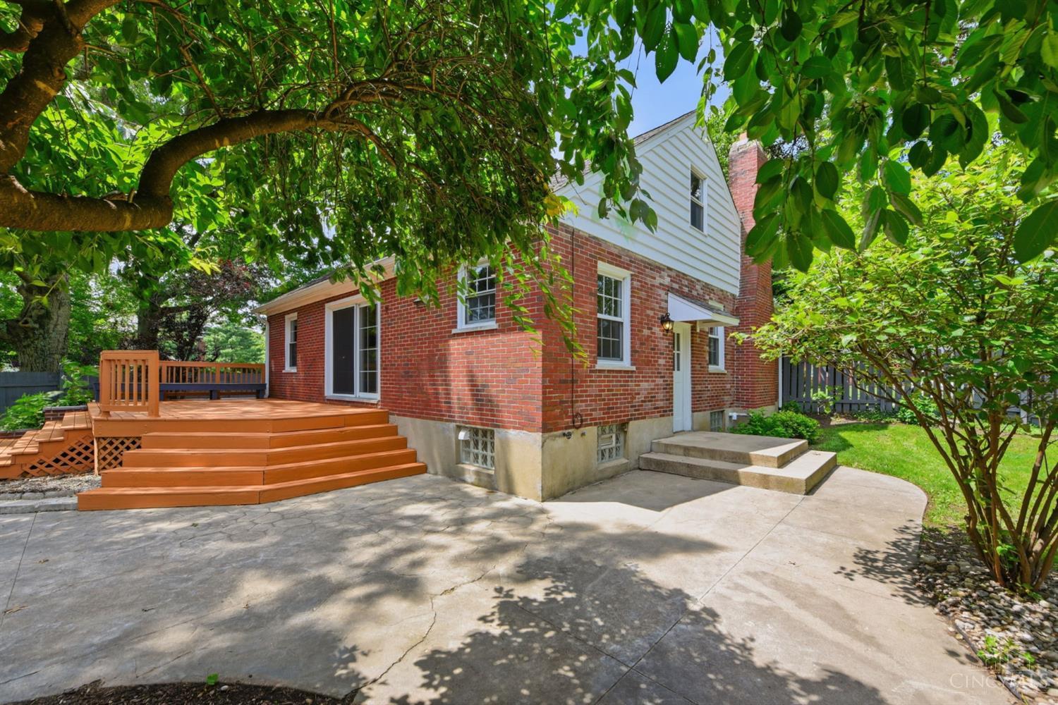 7981 State Road Cincinnati, OH 45255 - Photo 27 of 34