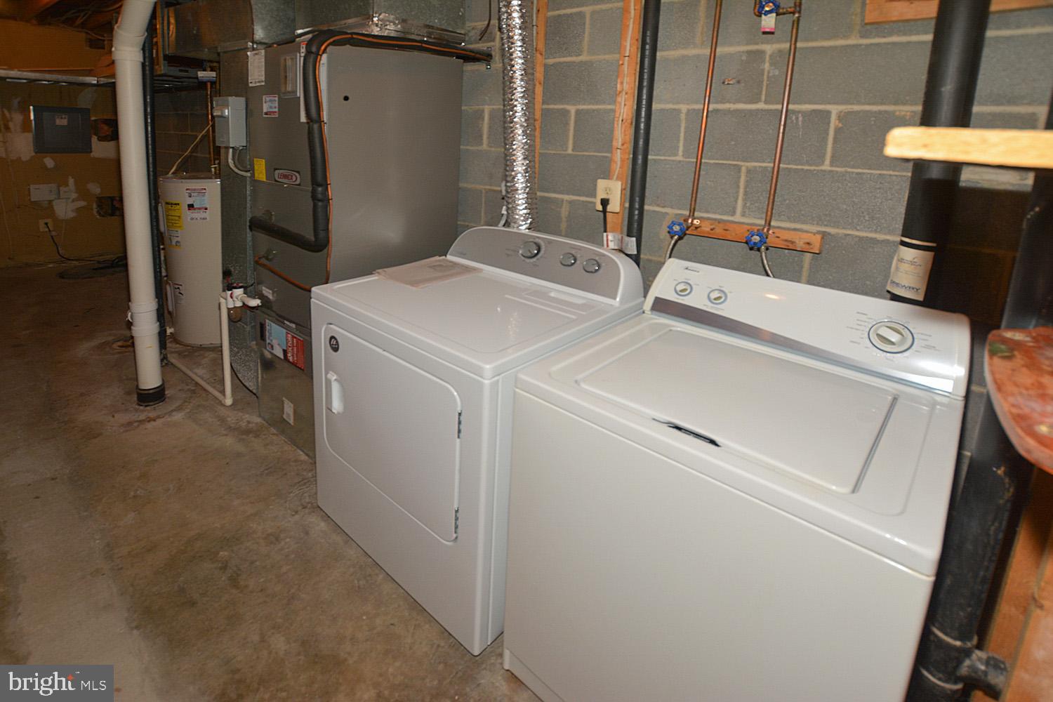 7907 Forest Path Way Springfield, VA 22153 - Photo 26 of 34 LAUNDRY