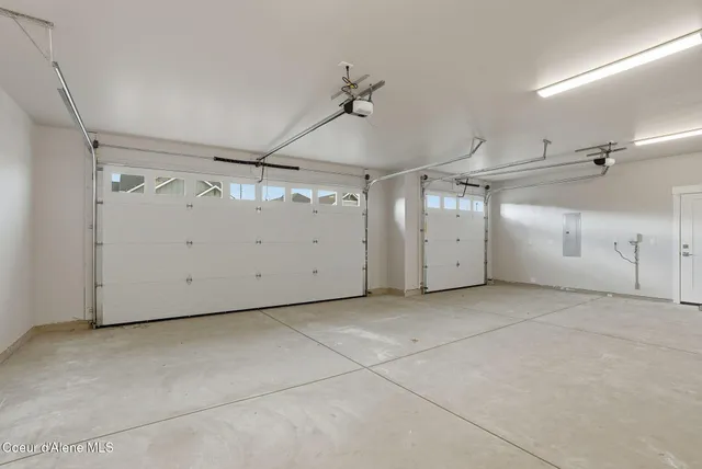 $774,900 | 4417 West Hide Away Lane, Coeur D'Alene, ID 83815