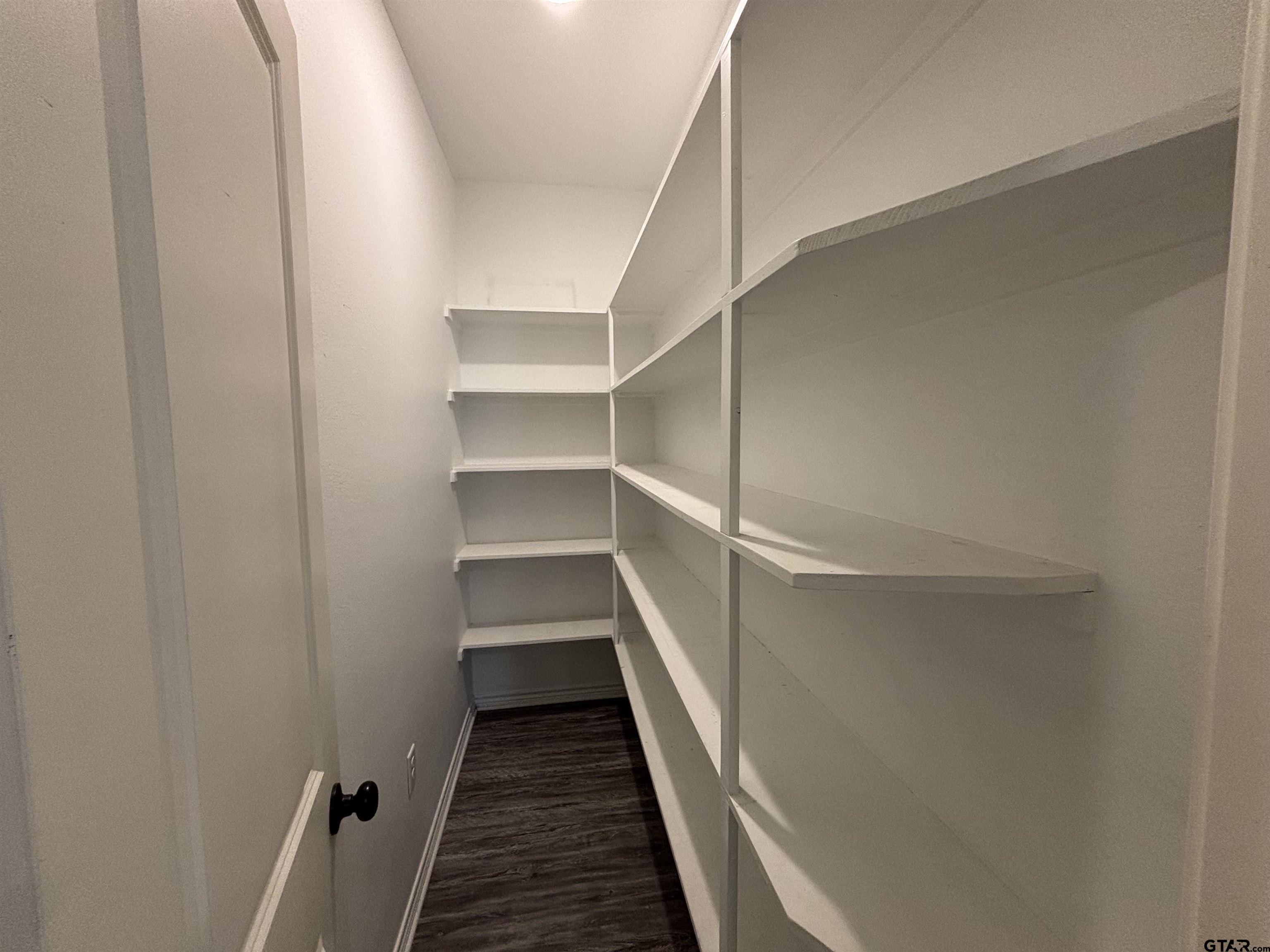 196 Twisted Oaks Road Rusk, TX 75785 - Photo 6 of 25 a view of a hallway