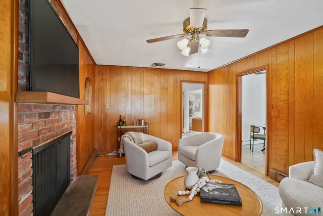 $1,275,000 | 3 Hunt Club Lane, Westport, CT 06880