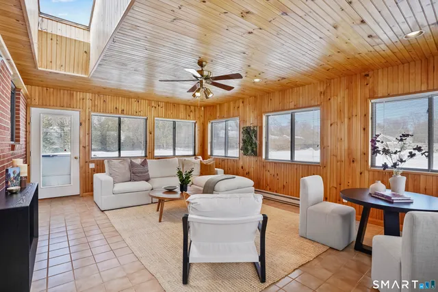 $1,275,000 | 3 Hunt Club Lane, Westport, CT 06880