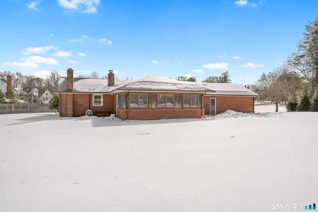 $1,275,000 | 3 Hunt Club Lane, Westport, CT 06880