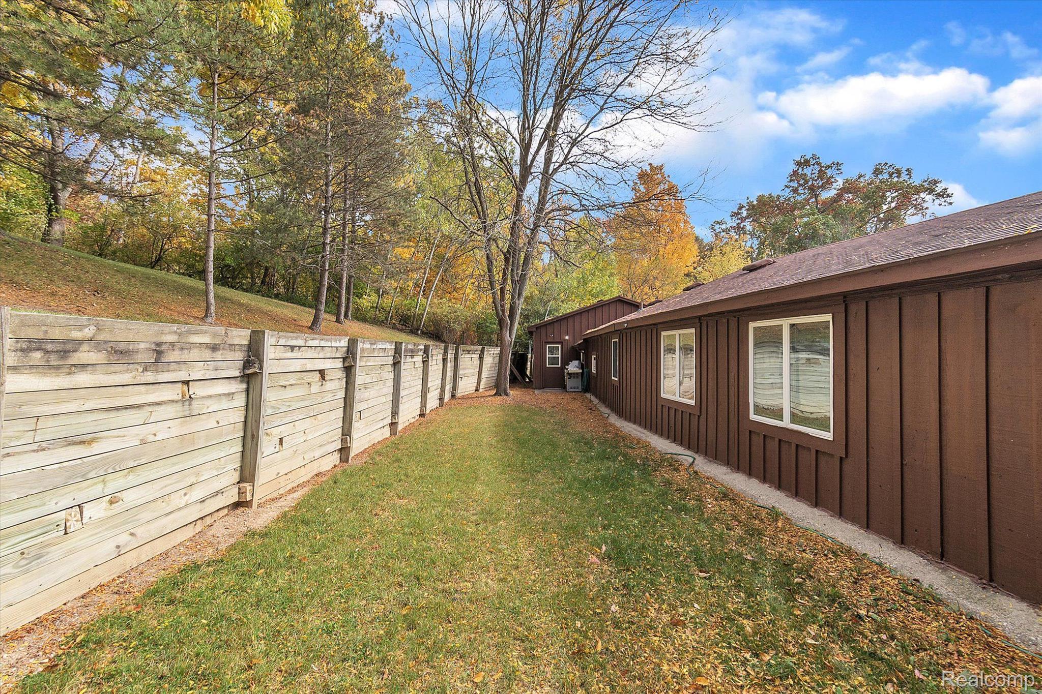 3140 Gentry Road Howell, MI 48843 - Photo 10 of 70 Gallery Image 10