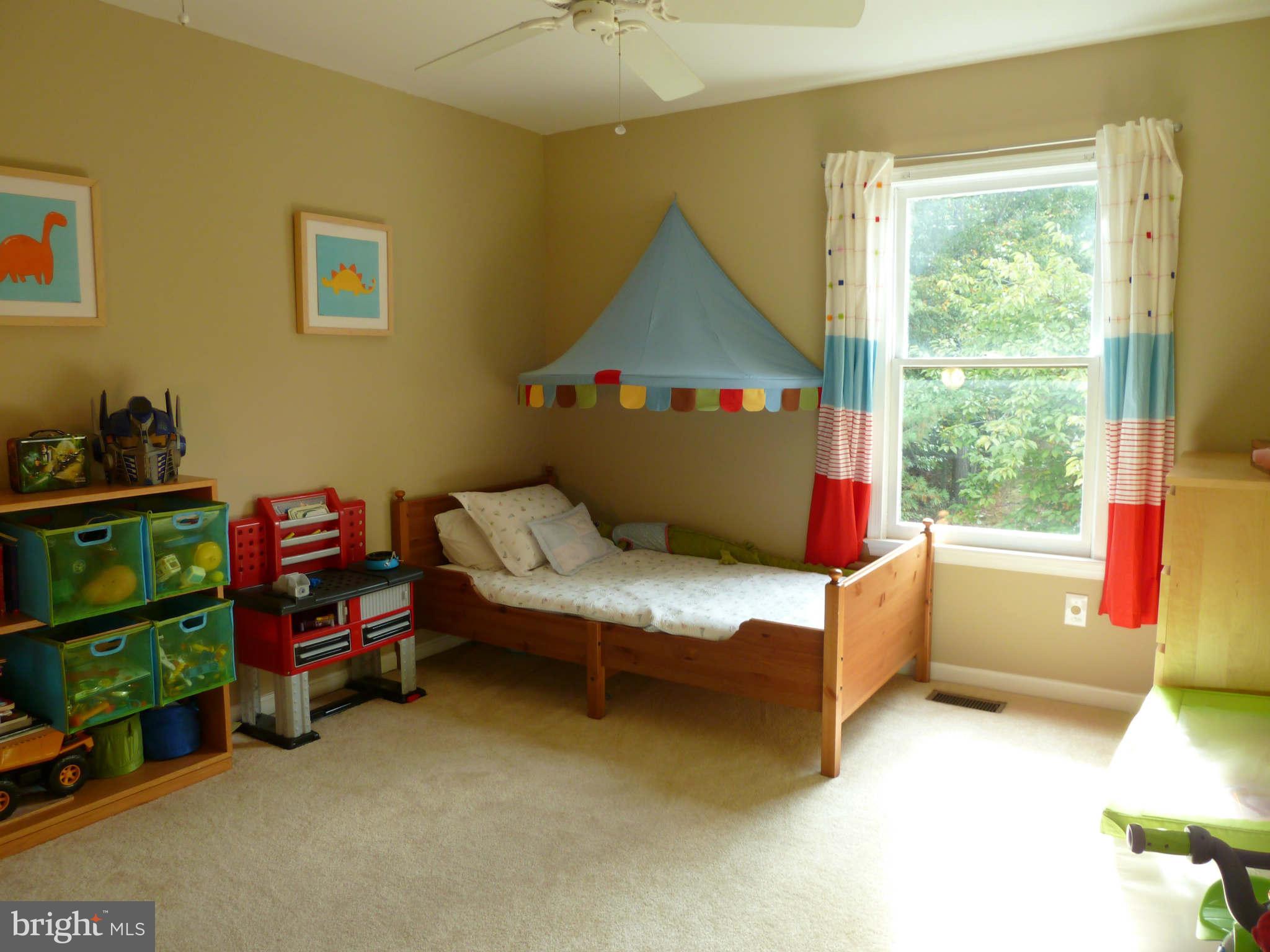 8327 Ridge Crossing Lane Springfield, VA 22152 - Photo 13 of 25 Bedroom
