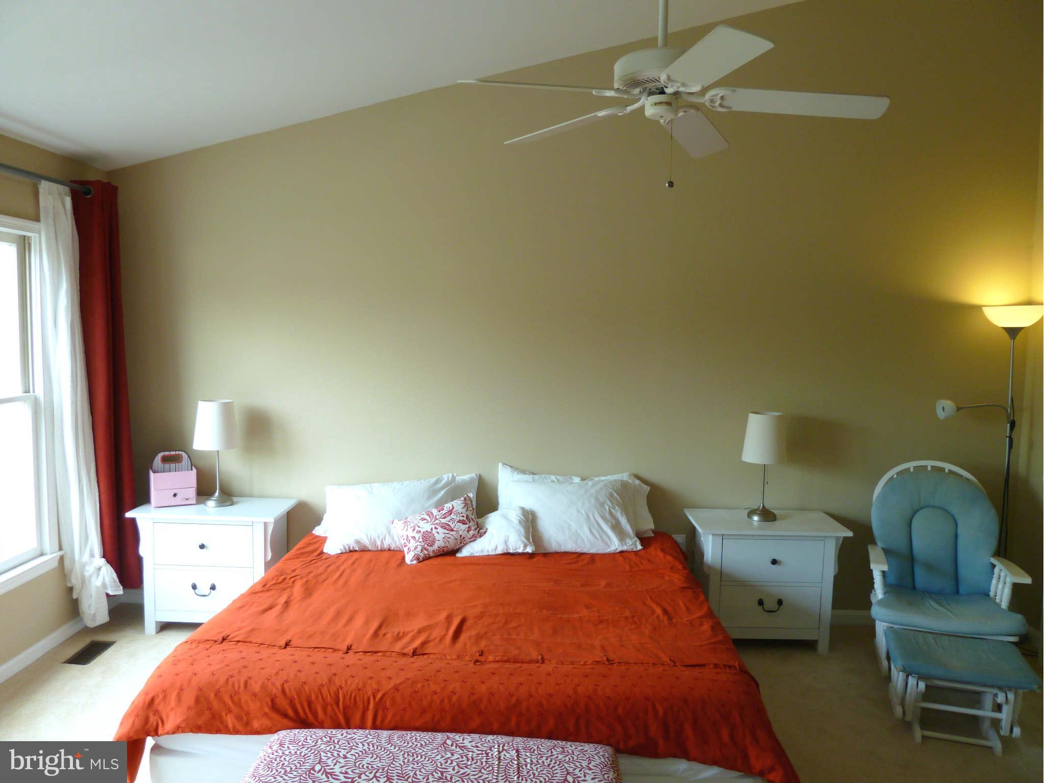 8327 Ridge Crossing Lane Springfield, VA 22152 - Photo 17 of 25 Bedroom (Master)
