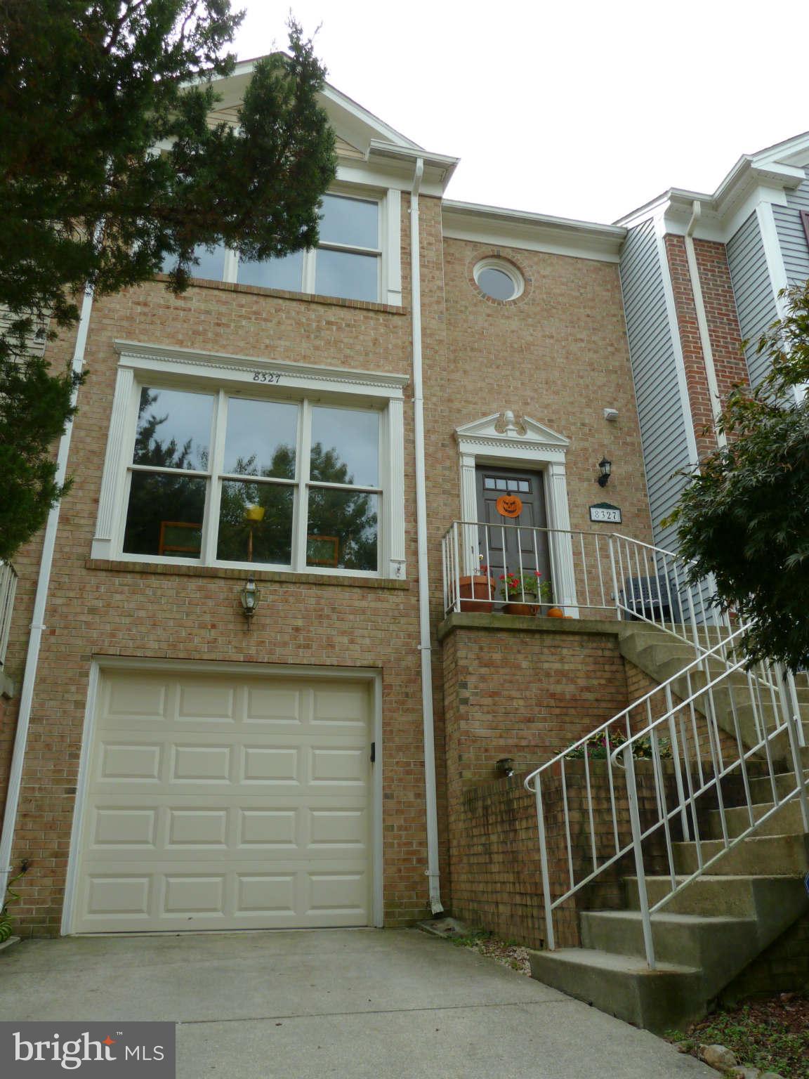 8327 Ridge Crossing Lane Springfield, VA 22152 - Photo 3 of 25 Exterior (Front)