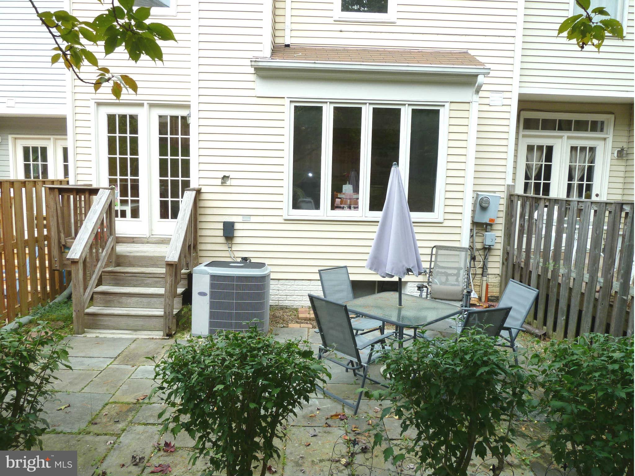 8327 Ridge Crossing Lane Springfield, VA 22152 - Photo 24 of 25 Exterior (Rear)