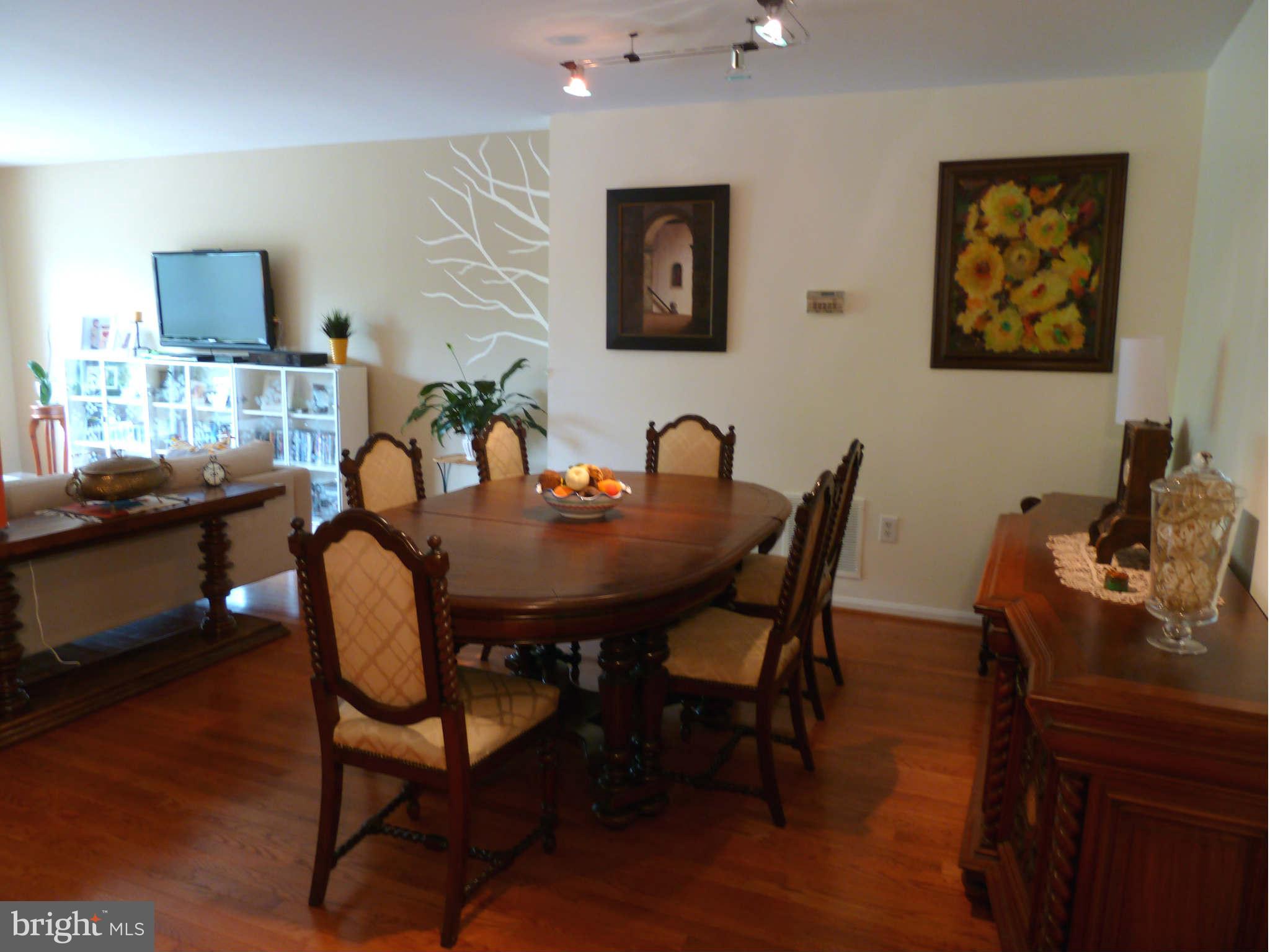 8327 Ridge Crossing Lane Springfield, VA 22152 - Photo 7 of 25 Dining Room