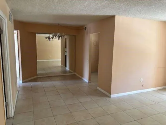 $1,850 | 9401 Lime Bay Boulevard, Unit 305, Tamarac, FL 33321