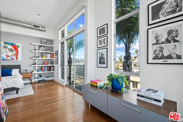 $1,099,000 | 13320 Beach Avenue, Unit 304, Marina del Rey, CA 90292
