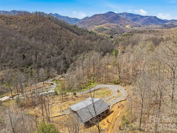 $450,000 | 182 Whittemore Branch Road, Barnardsville, NC 28709