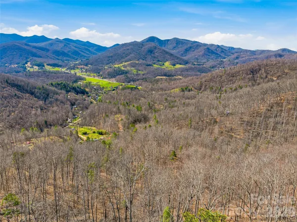 $450,000 | 182 Whittemore Branch Road, Barnardsville, NC 28709