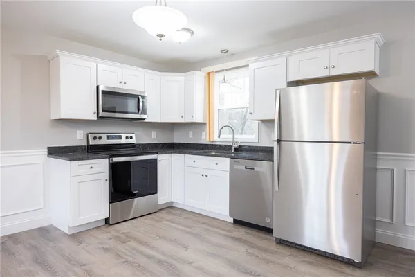 $2,000 | 6 Mainella Street, Unit 6A, North Providence, RI 02904