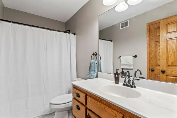 $519,000 | 701 Carnoustie Place Southeast, Pine Island, MN 55963