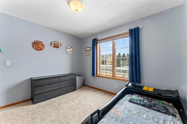$519,000 | 701 Carnoustie Place Southeast, Pine Island, MN 55963