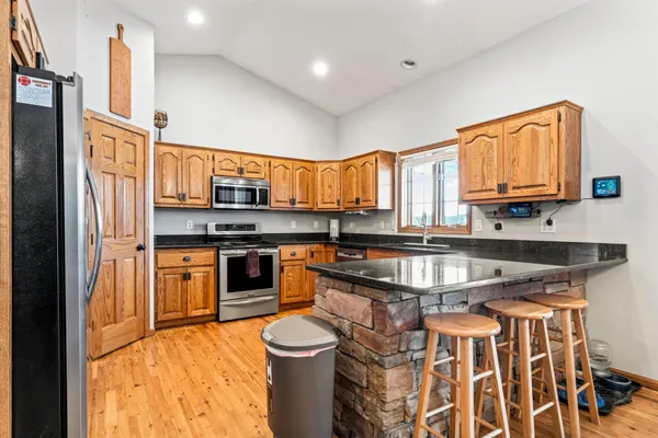 $519,000 | 701 Carnoustie Place Southeast, Pine Island, MN 55963