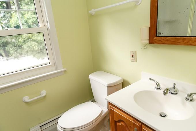 27 Cleveland Street Saco, ME 04072 - Photo 24 of 35 Photo