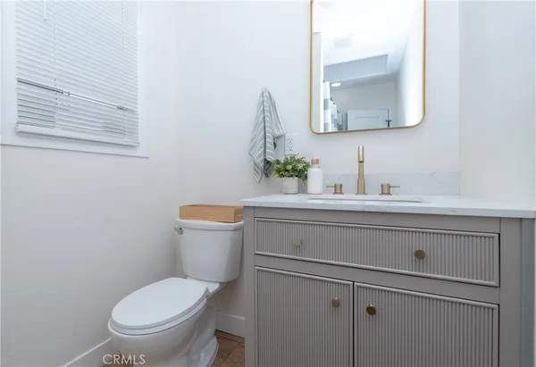 $855,000 | 6301 Indiana Avenue, Long Beach, CA 90805