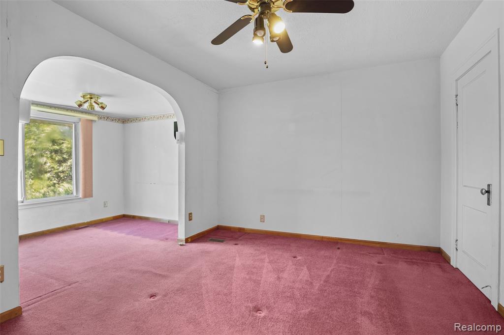 5003 Maple Street Dearborn, MI 48126 - Photo 17 of 41