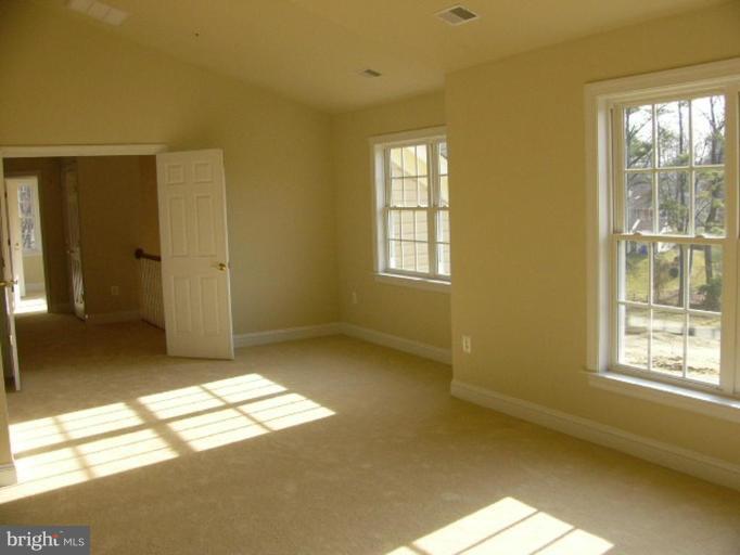 809 Fairland Road Silver Spring, MD 20904 - Photo 11 of 12 Master Bedroom