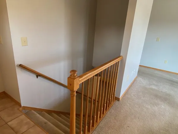 $220,000 | 810 Lakepoint Drive, Augusta, KS 67010