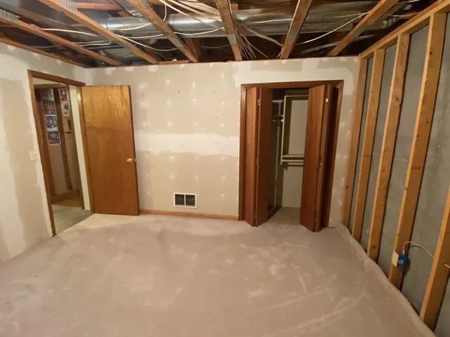 $220,000 | 810 Lakepoint Drive, Augusta, KS 67010