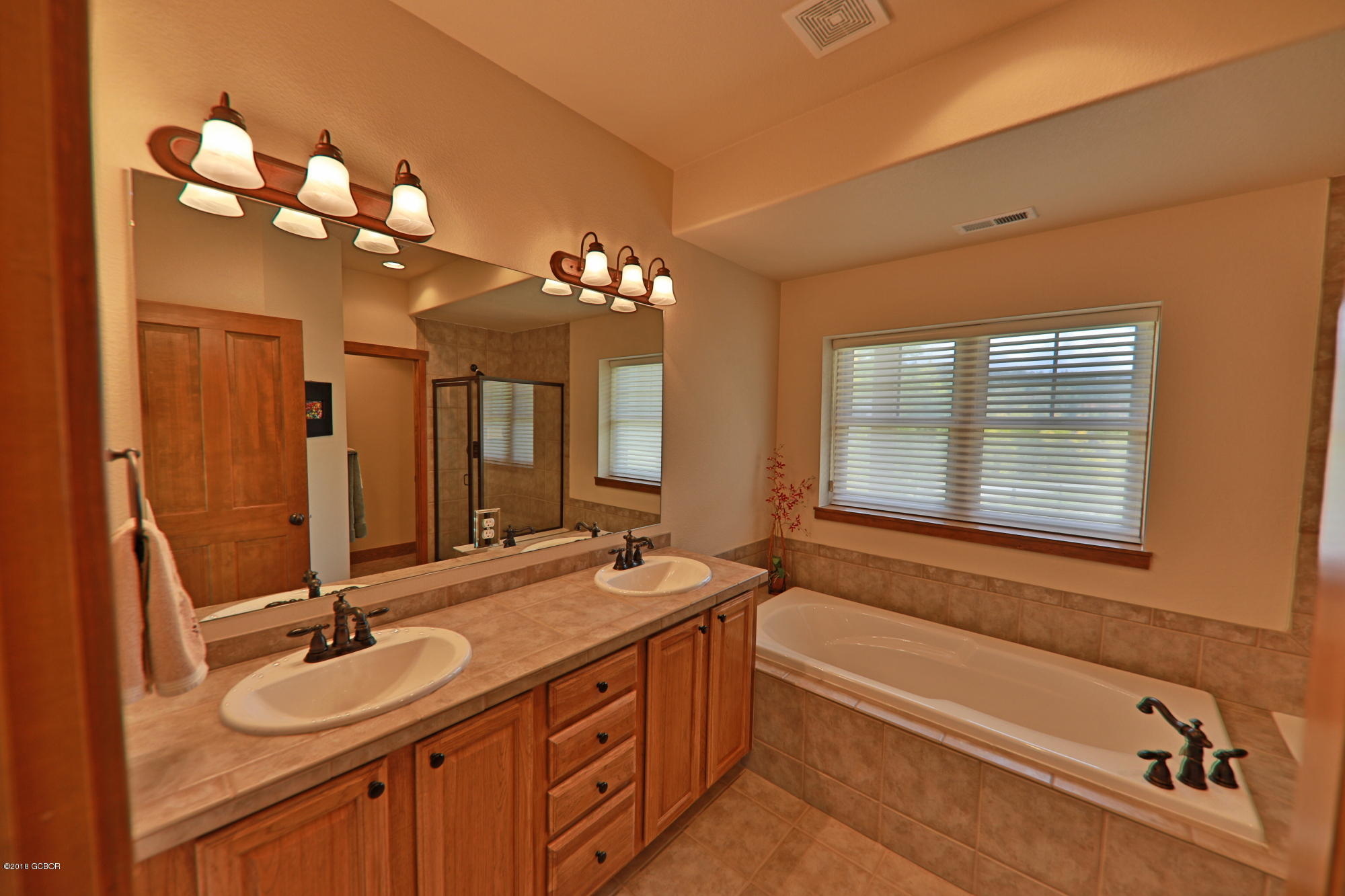 1200 Rendezvous Road Fraser, CO 80442 - Photo 20 of 41 Lower lever master bath view 1