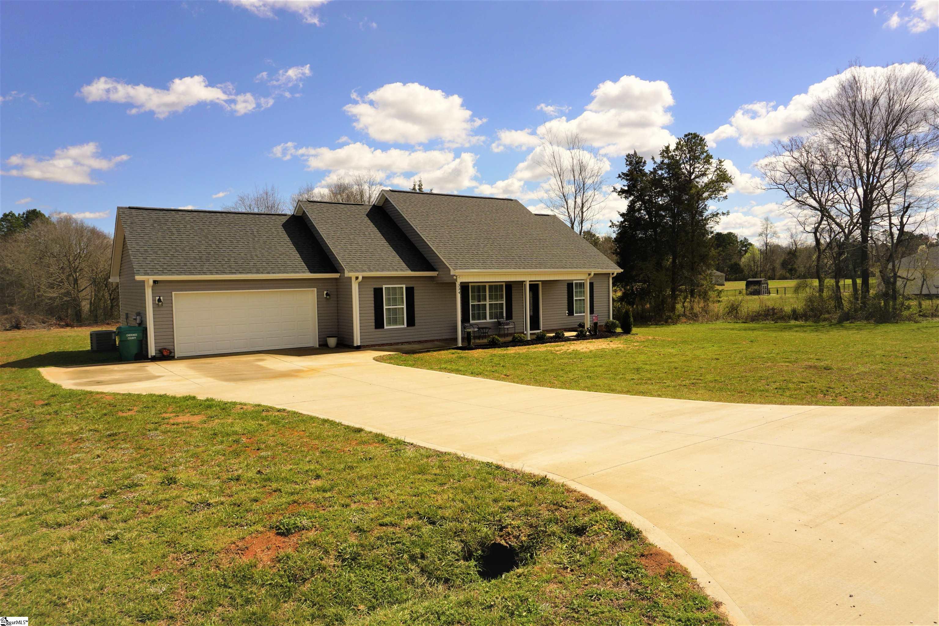 334 North Green River Road Gaffney, SC 29341 - Photo 5 of 23