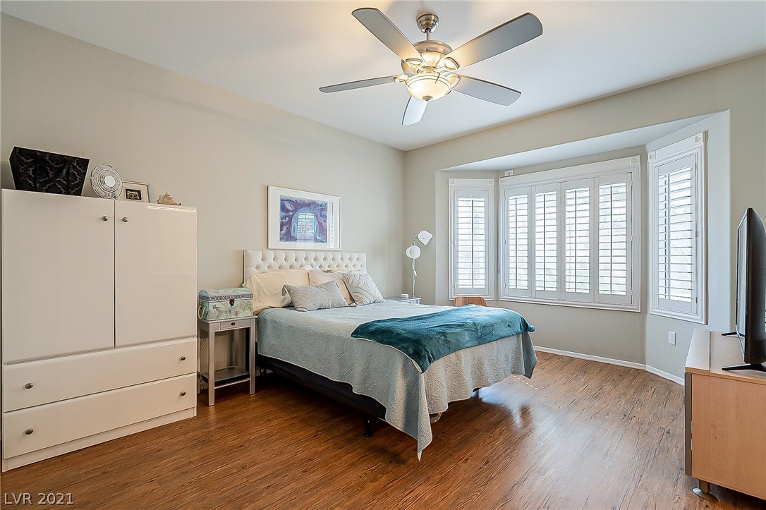 2557 Shellsburg Avenue Henderson, NV 89052 - Photo 17 of 32