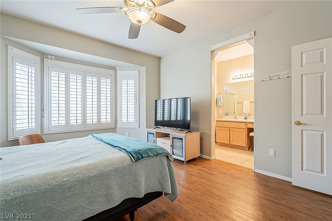 2557 Shellsburg Avenue Henderson, NV 89052 - Photo 20 of 32