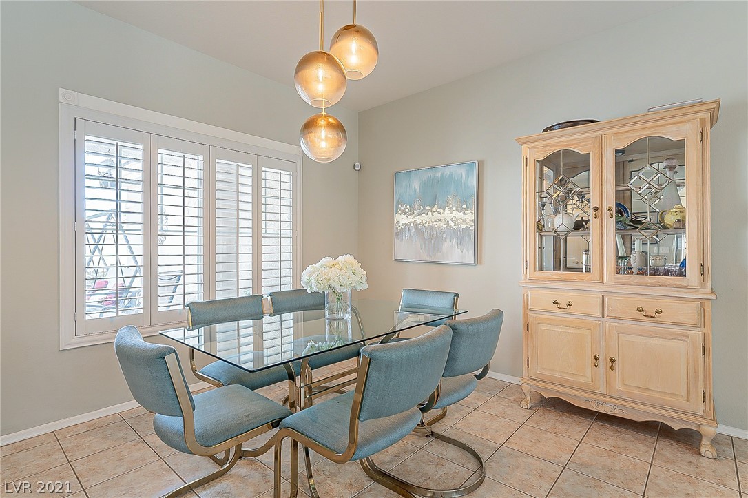 2557 Shellsburg Avenue Henderson, NV 89052 - Photo 8 of 32
