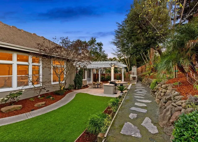 $2,298,000 | 10 Casolyn Ranch Court, Danville, CA 94506