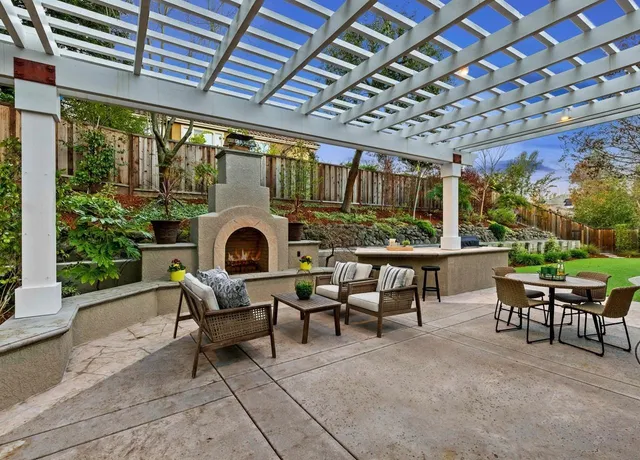 $2,298,000 | 10 Casolyn Ranch Court, Danville, CA 94506