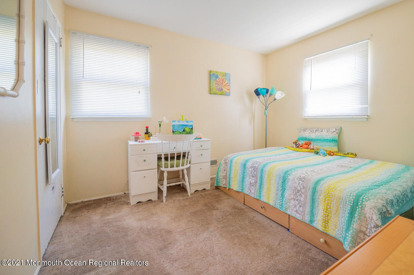 11 Mayfair Road Holmdel, NJ 07733 - Photo 19 of 28 BR1