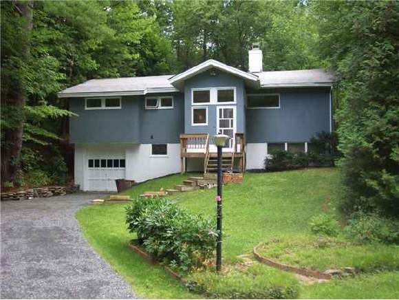 1 Barrett Road Hanover, NH 03755 - Photo 1 of 9 Gallery Image 1