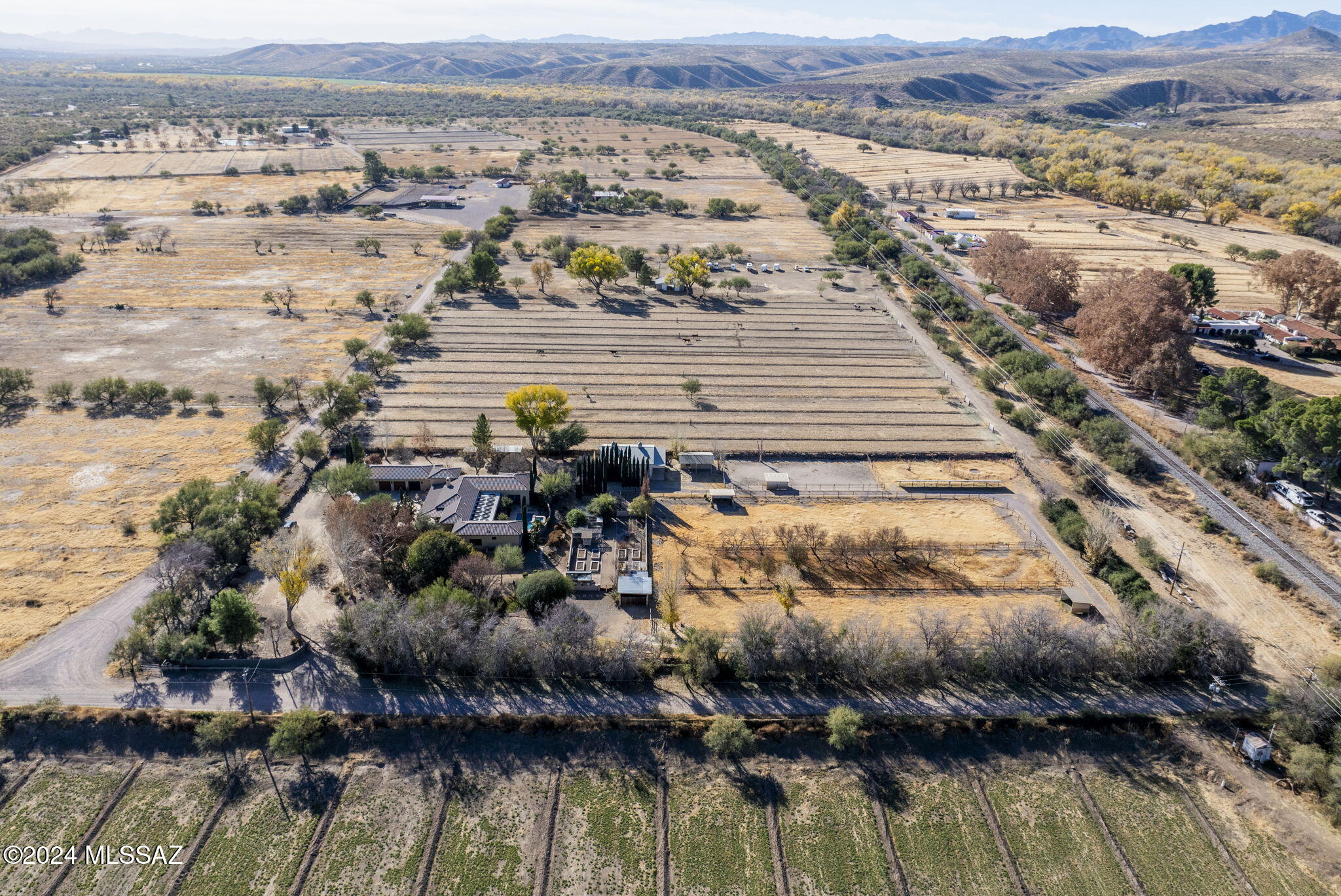 47 Santa Gertrudis Lane Rio Rico, AZ 85648 - Photo 7 of 50 Gallery Image 7
