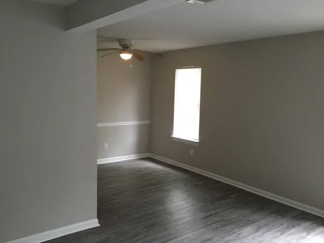 $875 | 114 Chalet North Court, North Augusta, SC 29841