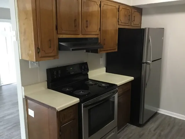 $875 | 114 Chalet North Court, North Augusta, SC 29841