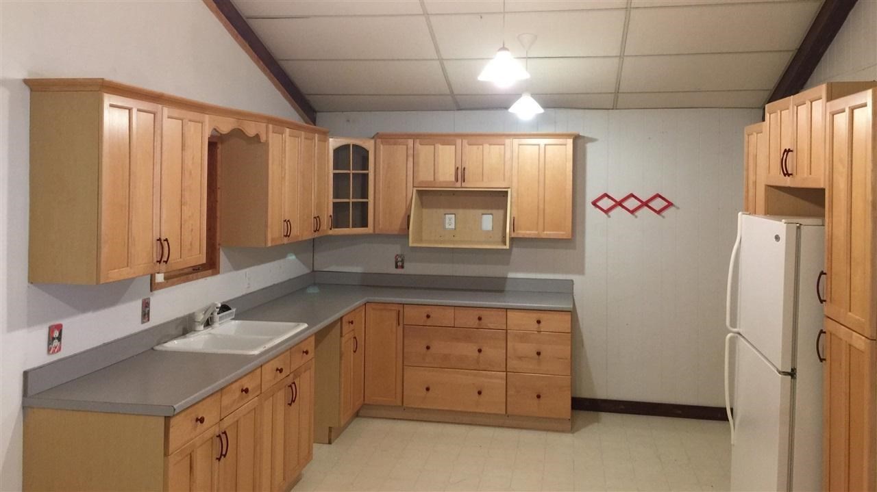 8584 Bray Road Vassar, MI 48768 - Photo 7 of 40 21366696-6.JPG