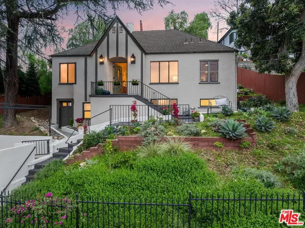 $1,589,000 | 2559 Corralitas Drive, Los Angeles, CA 90039