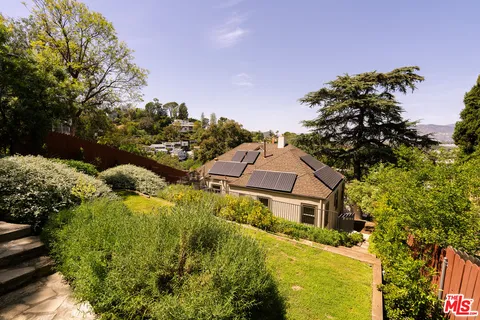 $1,589,000 | 2559 Corralitas Drive, Los Angeles, CA 90039