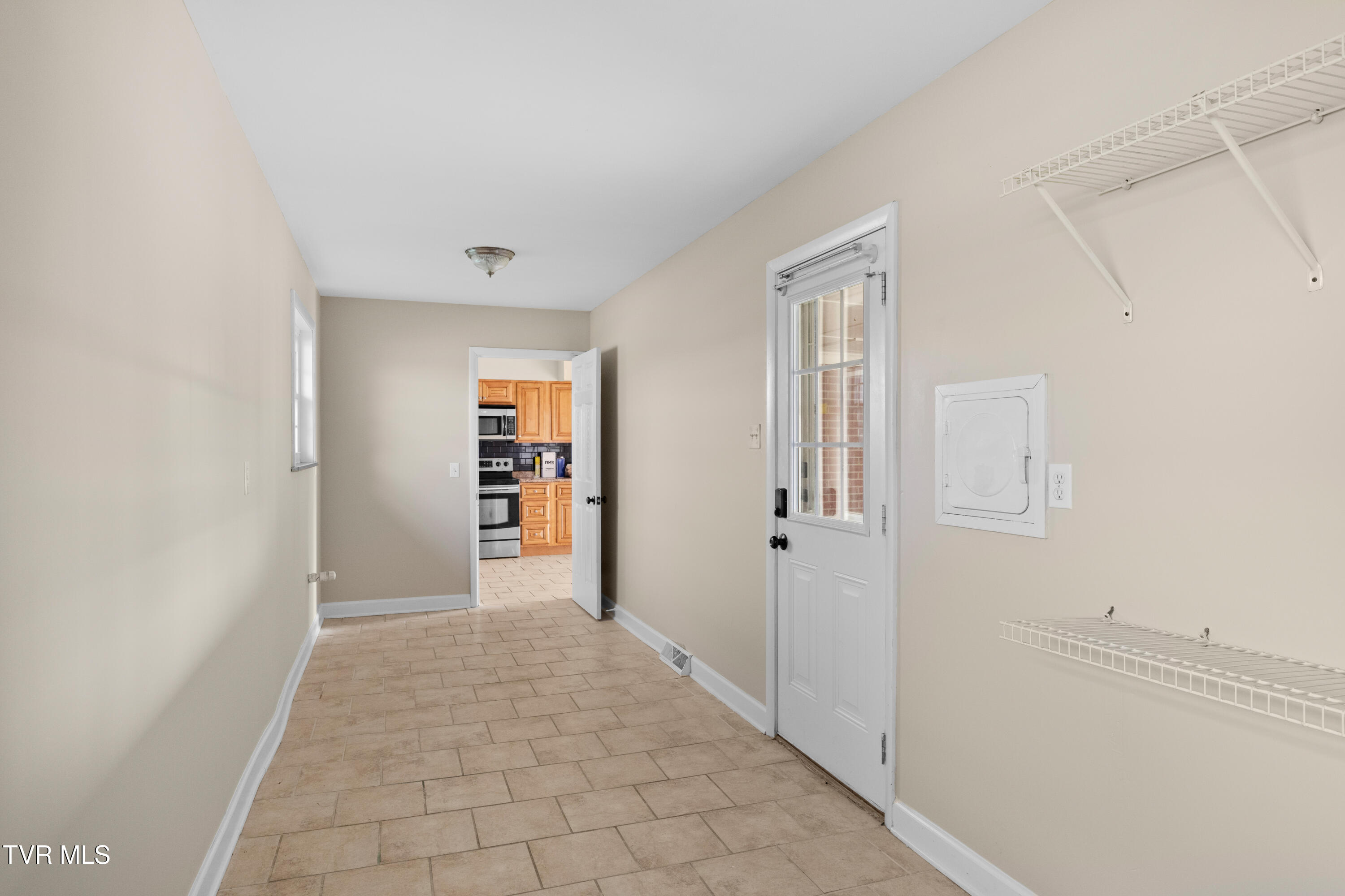 245 Phillipi Road Mohawk, TN 37810 - Photo 14 of 35 015-245PhillipiRoad-Mohawk-TN-37810-FULL